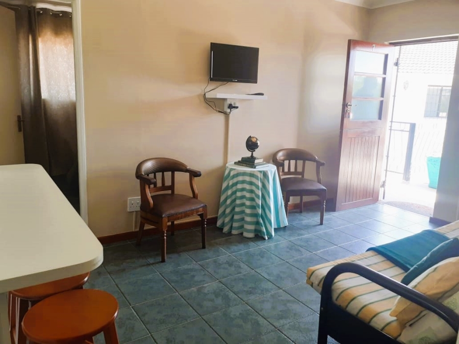 To Let 2 Bedroom Property for Rent in Country Club Western Cape